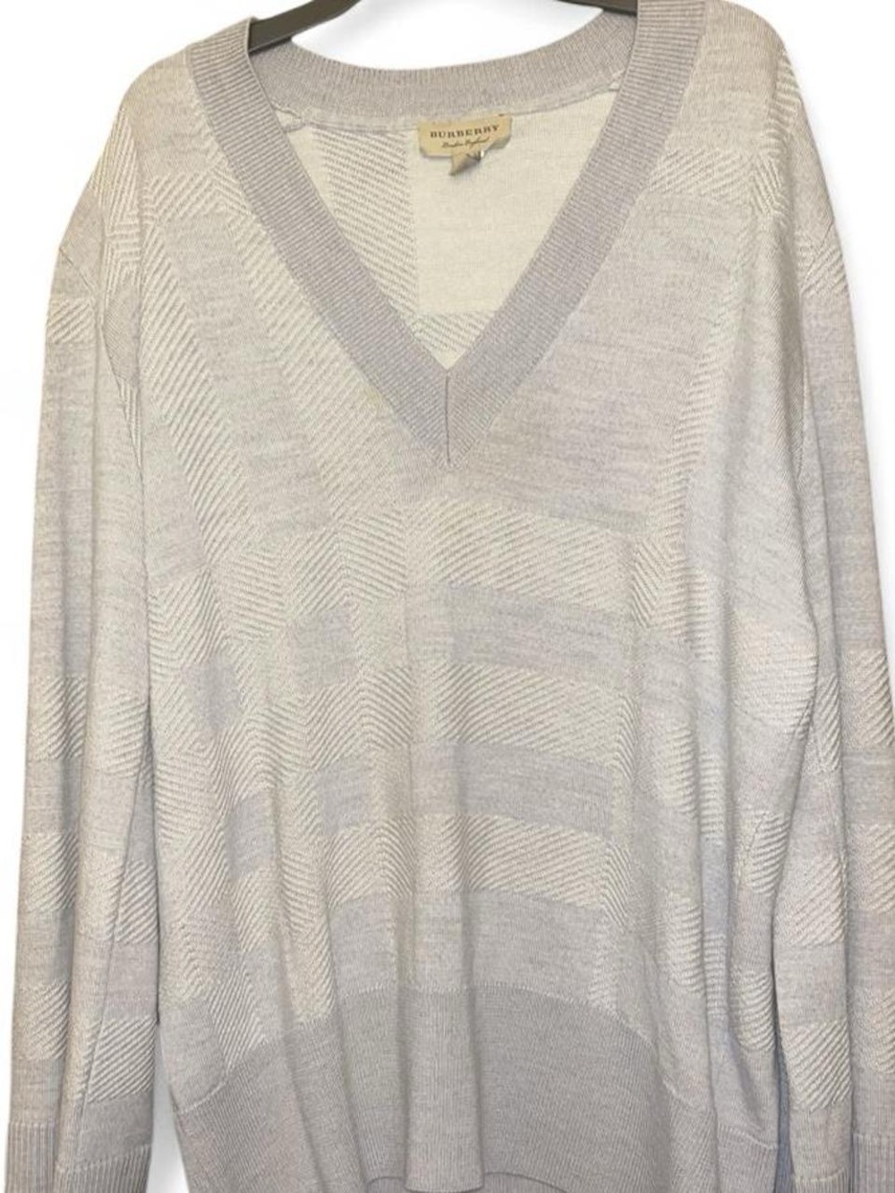 Burberry Women’s XL Gray Tonal Check Merino Wool V-Neck Sweater